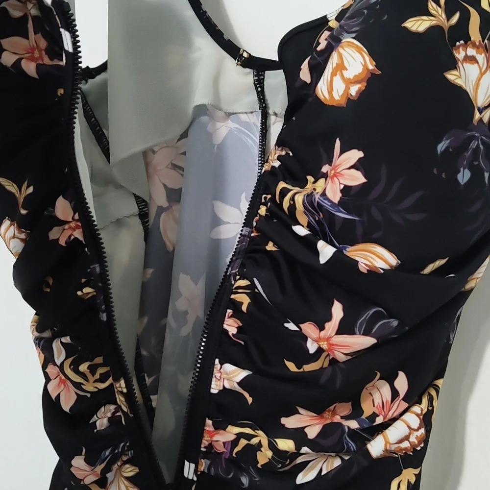 Delimira Zipper front‎ swimsuit size 14 one piece NWT - Picture 4 of 4